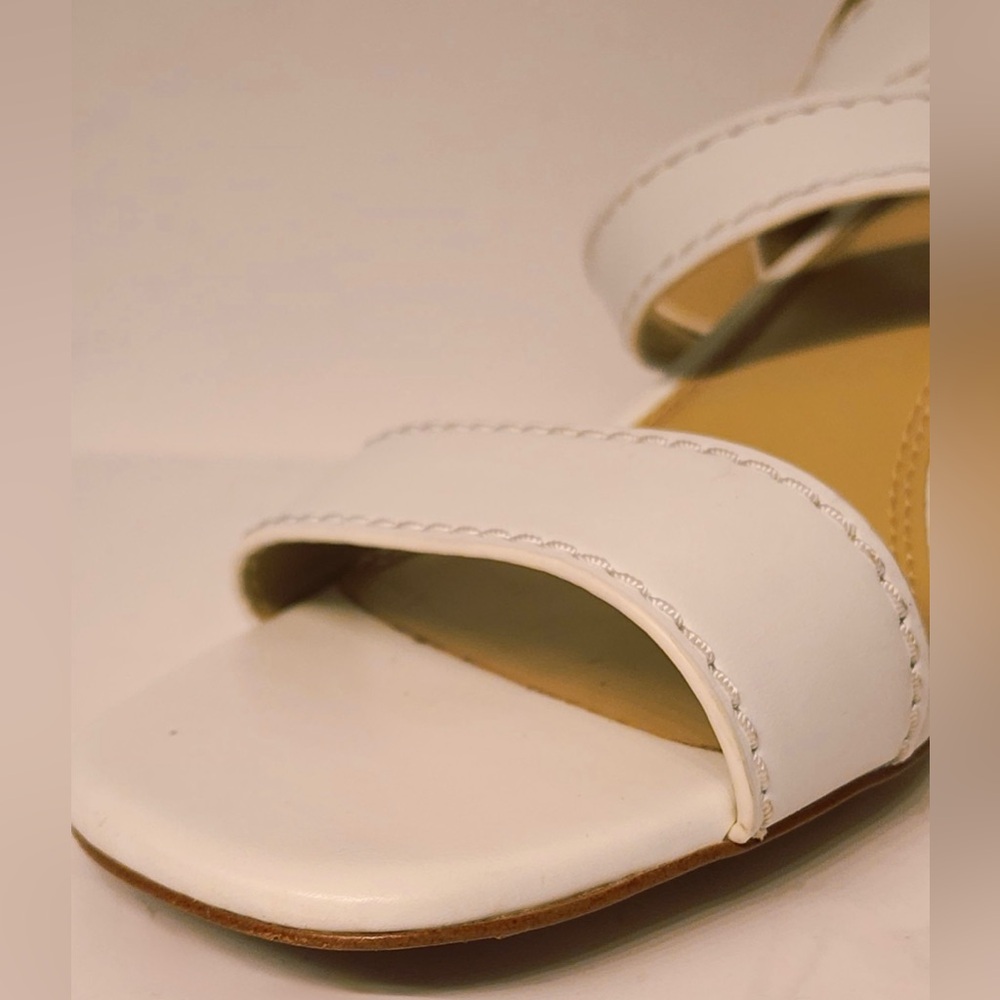 Michael Kors Ashton Crisscross Sandals Women’s White Size 10 - Picture 10 of 15